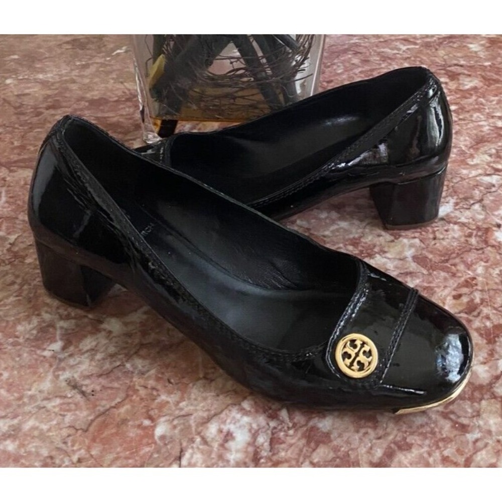 Tory Burch Marion Leather Black Patent Leather Gold Trim Pumps Size 8 EUC, $248‎